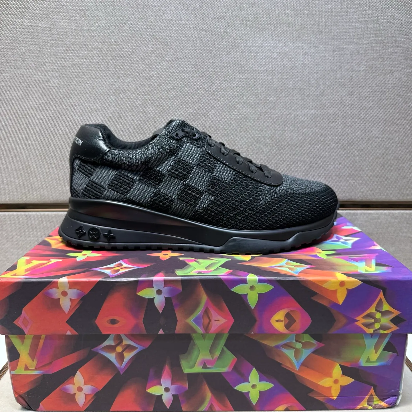⬛️Men's shoes 💰p540 [LV～] Men's casual shoes 2025z cabinet sales simultaneously 🔶Size: 38-44 #️⃣ 🔷4 colors🔜The upper is made of multi-material splicing➕Mesh lining, comfortable and breathable, sole: original comfortable and wear-resistant outsole, ⚠️real thing📱photographed🎬real thing is better📢📢📢